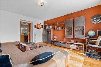 PRODEJ RD UHERSKÝ BROD, 9. KVĚTNA - 9