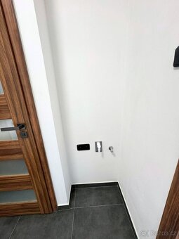 🏠 Nově zrekonstruovaný byt 1+1 (39 m²) k okamžitému nastěho - 9