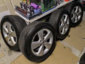 Alu kola Volvo XC40 5x108 r17 Originál,pneu zimní 235/60 - 9