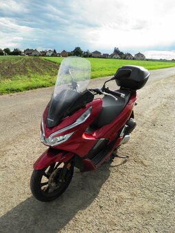 HONDA 125 PCX - 9