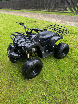 Čtyřkolka Hummer - 9