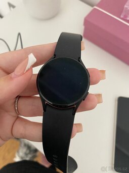 Samsung galaxy S23+ a Samsung Galaxy Watch 4 - 9
