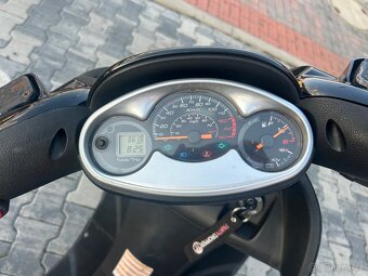 Yamaha Majesty 125 r.v. 2009 - 9