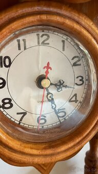 nástěnné vyřezávané hodiny - 9