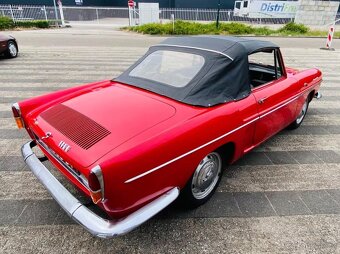 Renault Caravelle 1963 – elegantní francouzský roadster - 9