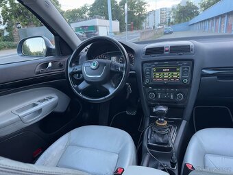Skoda Octavia 2 Laurin&Klement DSG Dowoz - 9