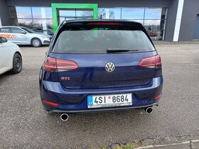 Volkswagen golf GTI - 9