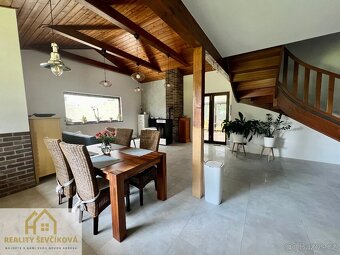 Prodej nadstandardního domu 7+kk, 1 732 m2 - 9
