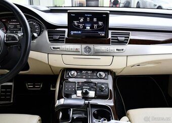 Audi S8 PLUS 4.0TFSI MAX VÝBAVA 2xKOLA - 9
