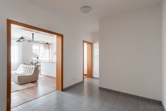 Prodej bytu 2+kk 62 m² Na Žertvách, Praha - Libeň - 9
