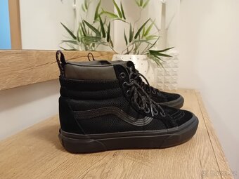 Vans tenisky vel. 38 unisex kožené nové - 9