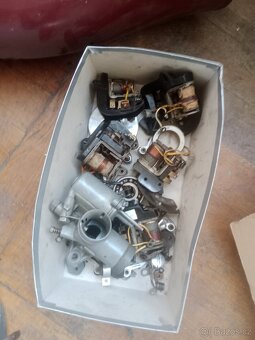 Náhradní díly na Jawa - 9