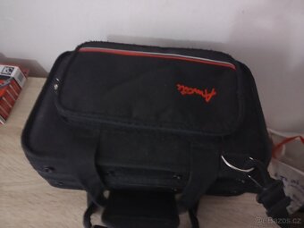 Prodám B klarinet Amati ACL 312 - 9