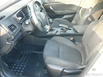 Renault Megane 1.3Tce Limited - 9