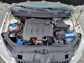 ŠKODA FABIA COMBI 1.6TDi 66KW R.V.2010 - 9