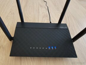ASUS RT-AC1200 router - 9