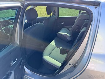 Renault Clio, 46000km, 2.majitel - 9