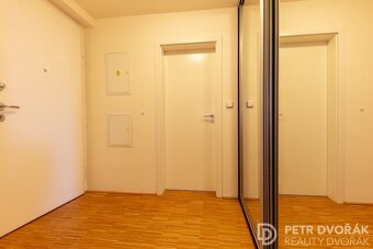 Pronájem bytu 2+kk 56 m2 ulice Na Srážku, Praha 4 - Modřany - 9