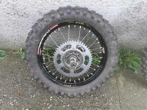 Kola na husqvarnu 18-21 - 9