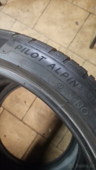 Zimní sada Dvojrozměr 265/40 A 305/35 R21 Michelin - 9