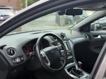 Ford Mondeo 2.0tdci 103kw combi (2012) 2.majitel - 9