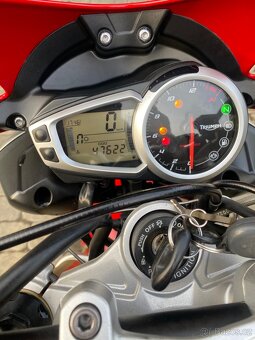 Triumph Street Triple 675 - 9