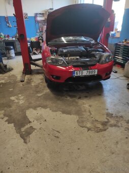 Hyundai coupé - 9