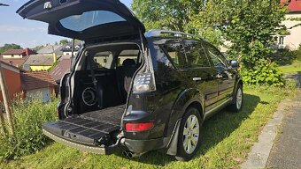 Mitsubishi Outlander rv. 2009 - 9