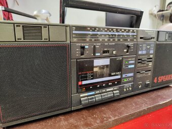 Stará rádia Sony, Thomson, Tesla, - 9