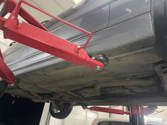 Bmw e46 320d 110kw - 9