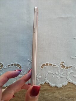 Samsung Galaxy J5 - 9