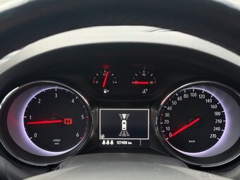 Opel Astra 1.6 CDTi Enjoy • 2/2017 • 81 kw • Původ ČR - 9