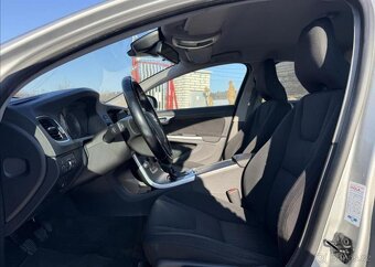 Volvo S60 2,0 D3 2.0d R5 120kW NAVI nafta manuál 120 kw - 9