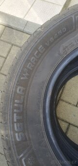 10ks pneu zimní 215/70 R15c - 9