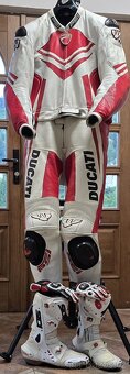 Ducati Monster 796 - 9