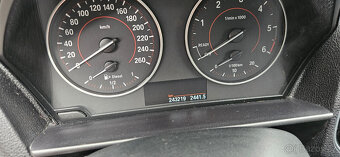 BMW Řada 1 118d M Paket 5/2016 manuál - 9