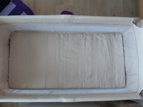 Cestovní postýlka s polohováním + cestovní matrace - 9