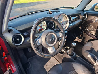 Mini Cooper 1.6 88kW,klimatizace,vyhřívané sedačky - 9
