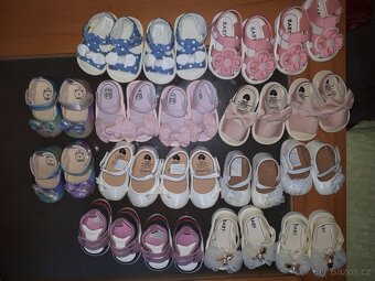 Mix veci holcicky dvojcata - 9