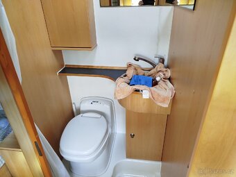 Obytný Automobil Obytné Auto - 9