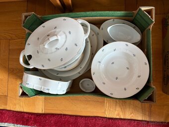 Jídelní servis - 9