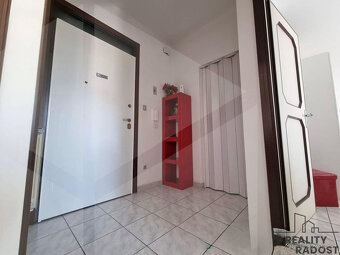 Prodej bytu 2+kk 52 m², via America,Montesilvano, Itálie - 9