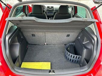 🚗 Prodám Škoda Fabia II Sport 1.2 TSI 63 kW – r. 2011, červ - 9