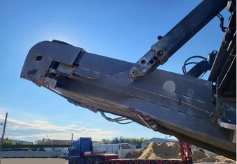 2012 drtič čelist 250-270t/h mobil AtlasCopco PC2 PowerC 40t - 9