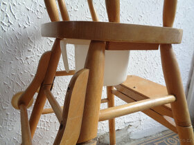 Retro jídelní židlička k renovaci - 9