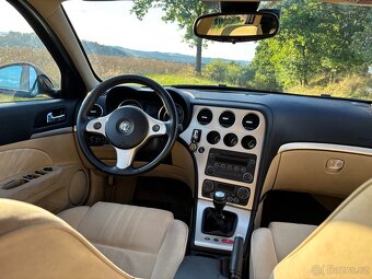 Alfa Romeo 159 1.9JTDm 110kw - 9