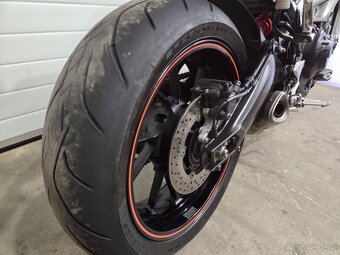 Yamaha MT-09 ABS - 9