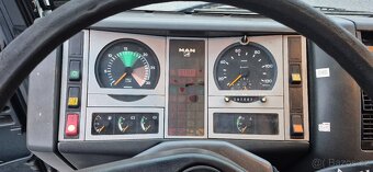 Prodám nosič kontejnerů MAN l 2000 - 9