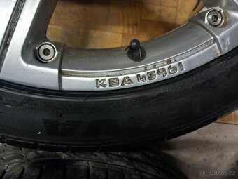 Originál alu Kola MOMO R18 5x120 - 9