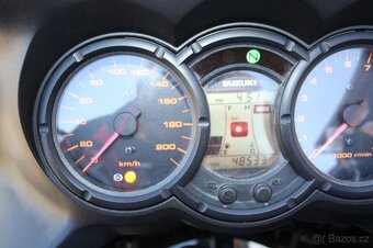 Suzuki DL 650 V-Strom - 9